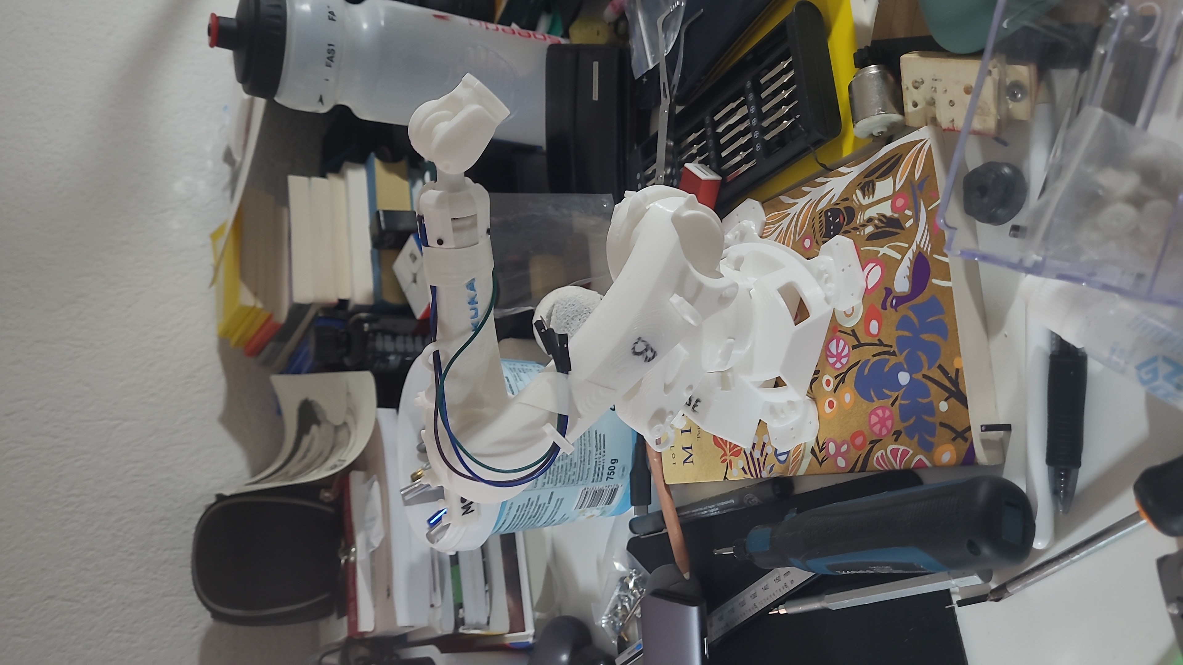 Upgraded 3D printed Matura Thesis Robot Arm